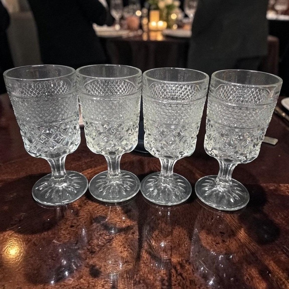 Anchor Hocking Wexford Water Goblets, Set of‎ 4, Clear Diamond Cut Drinkware